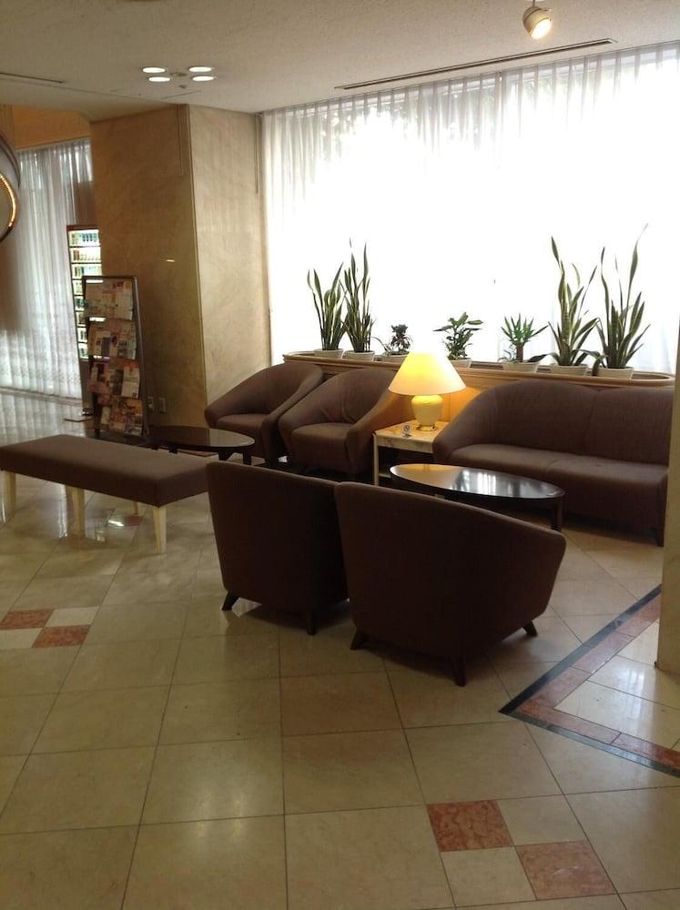 Tokushima Washington Hotel Plaza Exterior foto